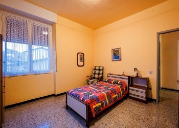 Camera / camera da letto - Independent house Albino - photo 17
