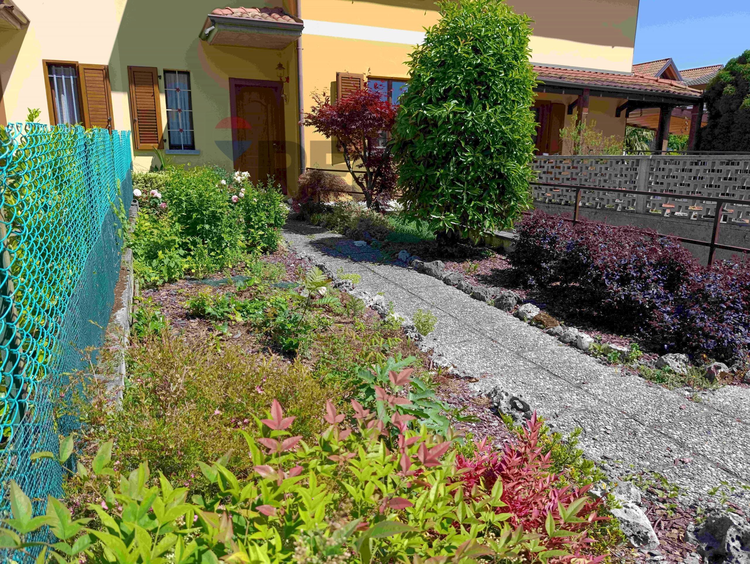 Giardino - Terraced Villa VIA NATTA
 
9, Presezzo - photo 1