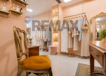 Cabina armadio - Locale Commerciale via sant'Ambrogio
30, Varazze - foto 4