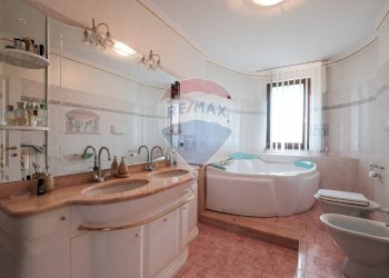 Bagno - Villa Carobbio degli Angeli - foto 7