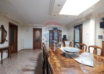 Sala da pranzo - Villa Carobbio degli Angeli - foto 15