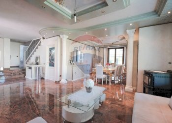 Sala da pranzo - Villa Carobbio degli Angeli - foto 18