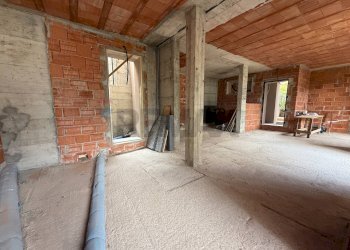 Parcheggio - Three-room apartment Piazza Umberto l
 
4, Casazza - photo 6