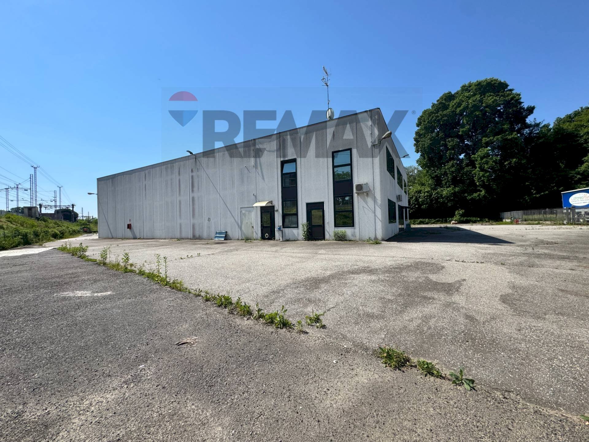 Casa all\'aperto - Capannone via matteotti
5, Dormelletto - foto 2