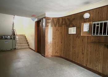 Ricezione / Lobby - Trilocale Via Lingiardi
 
4, Pavia - foto 17