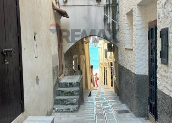 Edificio all\'aperto - Monolocale Via Gregorio XIII
2, Vieste - foto 15