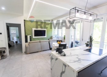 Sala da pranzo - Three-room apartment Viale Edoardo Porro
 
19, Salsomaggiore Terme - photo 3