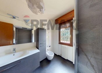 Bagno - Quadrilocale Via Torquato Tasso
 
15, Solaro - foto 22