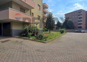Edificio all\'aperto - Quadrilocale Via Torquato Tasso
 
15, Solaro - foto 55