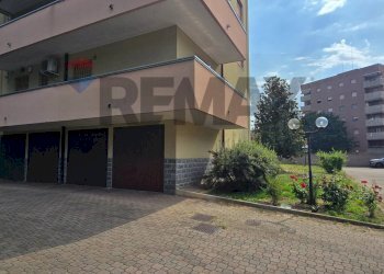 Edificio all\'aperto - Quadrilocale Via Torquato Tasso
 
15, Solaro - foto 58