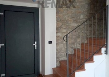 Scale - Semi-detached house STRADA LA VILLA
SNC, Neviano degli Arduini - photo 6