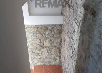 Scale - Semi-detached house STRADA LA VILLA
SNC, Neviano degli Arduini - photo 12
