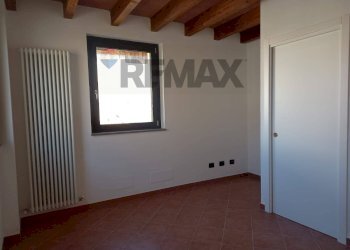 Stanza vuota - Semi-detached house STRADA LA VILLA
SNC, Neviano degli Arduini - photo 14