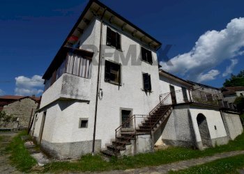 Casa all\'aperto - Semi-detached house STRADA BOSCHETTO
 
75, Albareto - photo 14