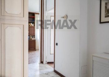 Hall / corridoio - Trilocale Via Alciati Ambrogio
 
11, Milano - foto 21