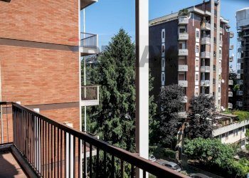 Balcone - Trilocale Via Alciati Ambrogio
 
11, Milano - foto 24