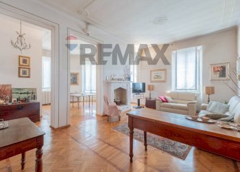 Soggiorno - Three-room apartment Via C. Travelli
 
1, Busto Arsizio - photo 1