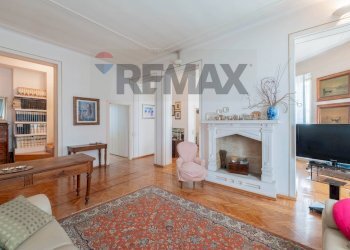 Soggiorno - Three-room apartment Via C. Travelli
 
1, Busto Arsizio - photo 2
