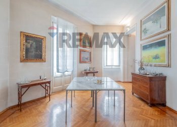 Sala da pranzo - Three-room apartment Via C. Travelli
 
1, Busto Arsizio - photo 10