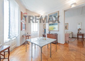 Sala da pranzo - Three-room apartment Via C. Travelli
 
1, Busto Arsizio - photo 11