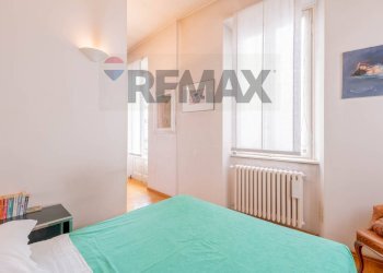 Camera / camera da letto - Three-room apartment Via C. Travelli
 
1, Busto Arsizio - photo 21