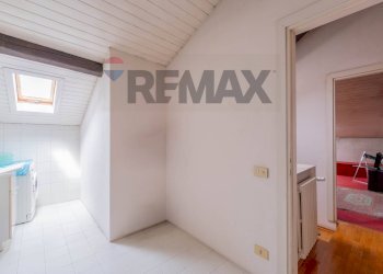 Hall / corridoio - Three-room apartment Via C. Travelli
 
1, Busto Arsizio - photo 27