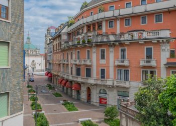 Edificio all\'aperto - Three-room apartment Via C. Travelli
 
1, Busto Arsizio - photo 37