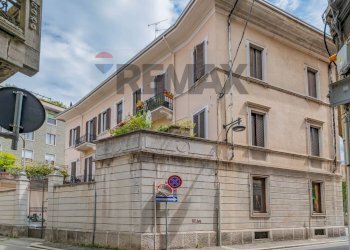 Edificio all\'aperto - Three-room apartment Via C. Travelli
 
1, Busto Arsizio - photo 46