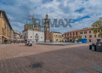 Edificio all\'aperto - Three-room apartment Via C. Travelli
 
1, Busto Arsizio - photo 49