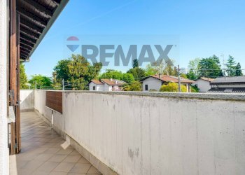 Balcone - Three-room apartment VIA MATTEOTTI
61, Gorla Minore - photo 18