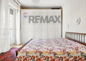 Camera / camera da letto - Three-room apartment via massari
 
3, Busto Arsizio - photo 8