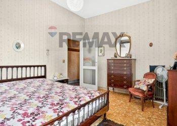 Camera / camera da letto - Three-room apartment via massari
 
3, Busto Arsizio - photo 10