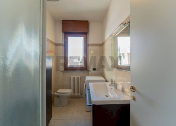 Bagno - Trilocale VIA PONCHIELLI
 
6, Busto Arsizio - foto 16