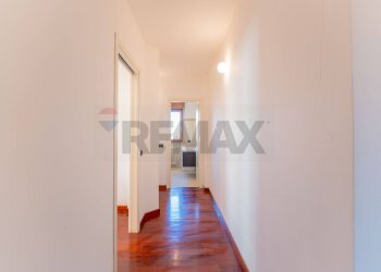 Hall / corridoio - Trilocale VIA PONCHIELLI
 
6, Busto Arsizio - foto 27