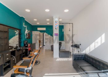 Palestra - Negozio VIA BOCCACCIO
48, Busto Arsizio - foto 4