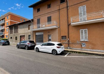 Foto 1 - Shop Via Brianza
2, Roncello - photo 1