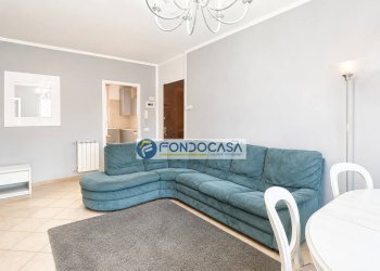 Soggiorno - Four-room apartment Viale Monzoni, Carrara - photo 3