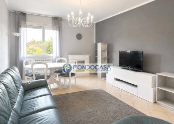 Soggiorno - Four-room apartment Viale Monzoni, Carrara - photo 5