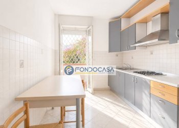Cucina - Four-room apartment Viale Monzoni, Carrara - photo 7