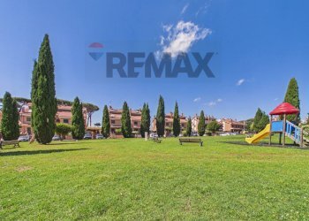 Giardino - Villa a Schiera Via Silvio Serra
87, Roma - foto 5