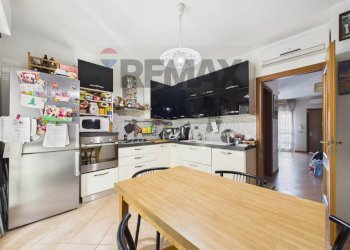 Cucina - Villa a Schiera Via Silvio Serra
87, Roma - foto 13