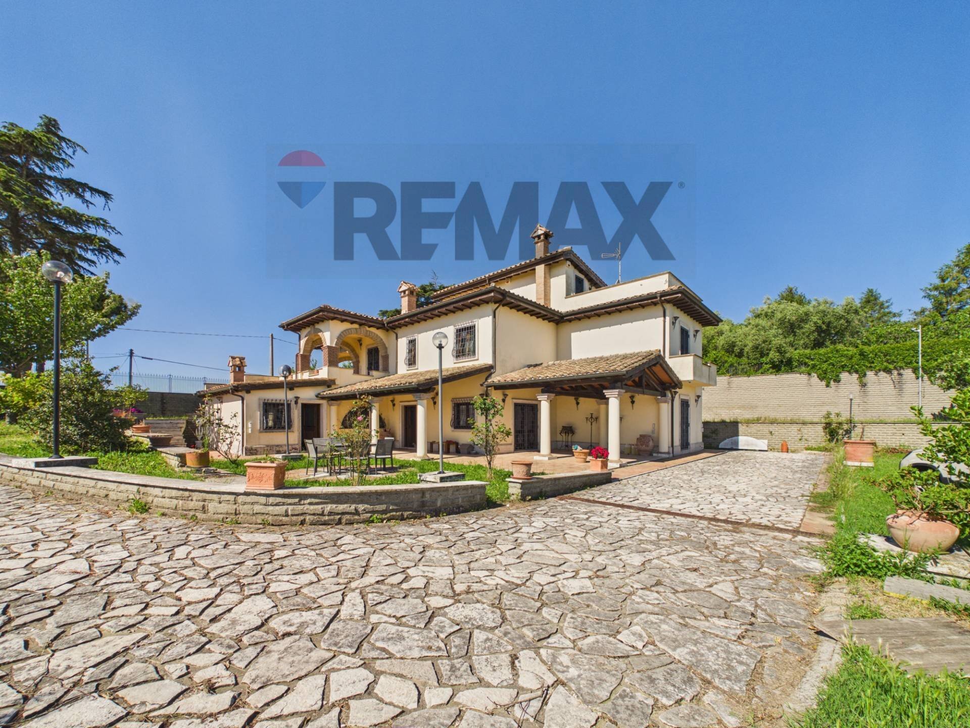 Casa all\'aperto - Villa VIA DELLA MERLUZZA
 
150, Roma - foto 1