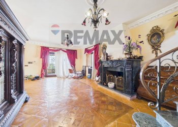 Soggiorno - Villa VIA DELLA MERLUZZA
 
150, Roma - foto 8