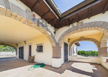 Terrazza - Villa VIA DELLA MERLUZZA
 
150, Roma - foto 23