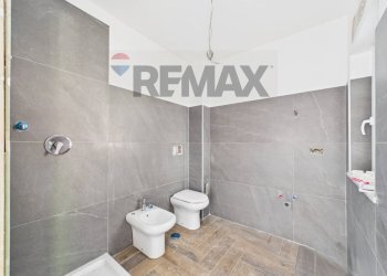 Bagno - Two-room apartment VIA ANTONIO GRAMSCI
 
31, Morlupo - photo 6