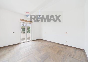 Stanza vuota - Two-room apartment VIA ANTONIO GRAMSCI
 
31, Morlupo - photo 9