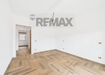 Stanza vuota - Two-room apartment VIA ANTONIO GRAMSCI
 
31, Morlupo - photo 23