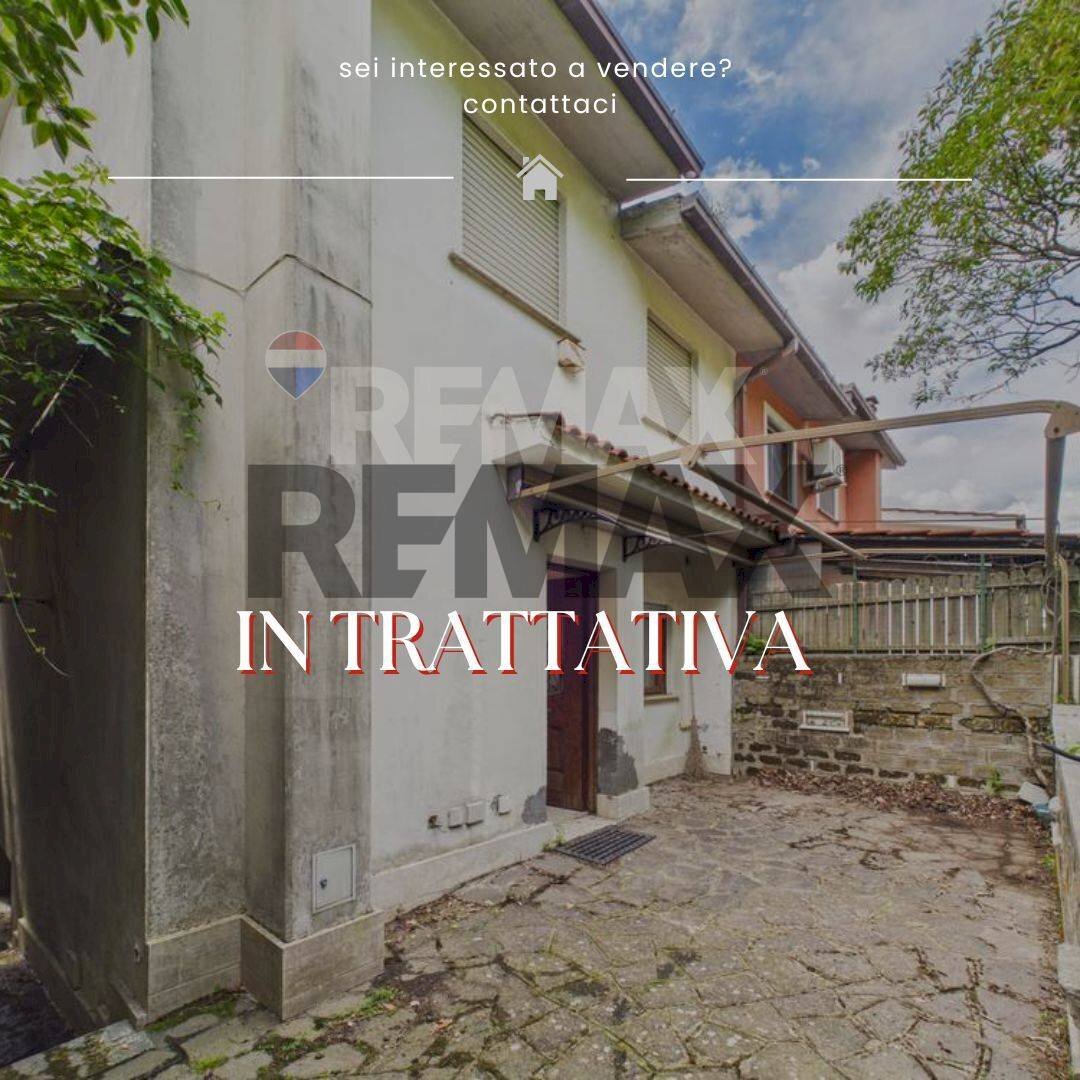 Casa all\'aperto - Casa semi indipendente Via monte razzano
 
62, Campagnano di Roma - foto 1