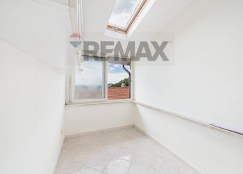 Stanza vuota - Casa semi indipendente Via monte razzano
62, Campagnano di Roma - foto 17