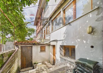 Casa all\'aperto - Casa semi indipendente Via monte razzano
62, Campagnano di Roma - foto 26